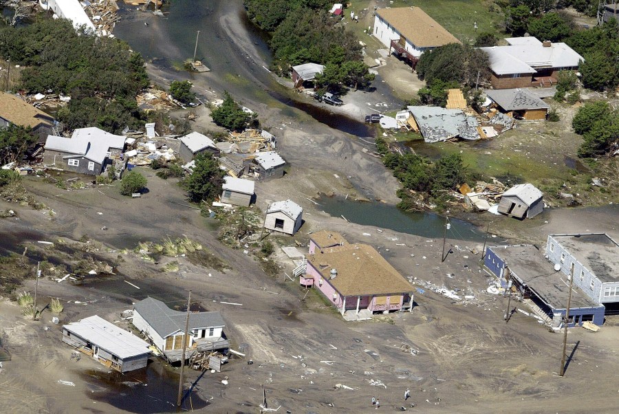 757 Region: Hurricane Luck Expected To Diminish