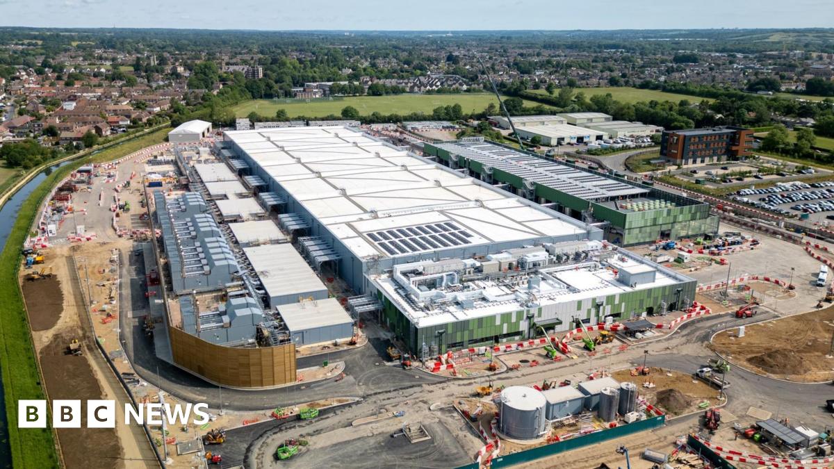 Data Centre Growth In The UK: Addressing Capacity Concerns