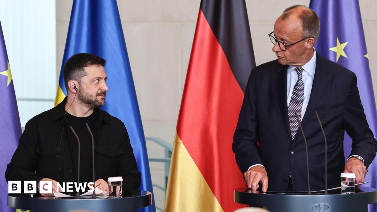 European Union Reaction: Tentative Hope After Trump's Pre-Summit Call With Putin European Union Reaction: Tentative Hope After Trump's Pre-Summit Call With Putin
