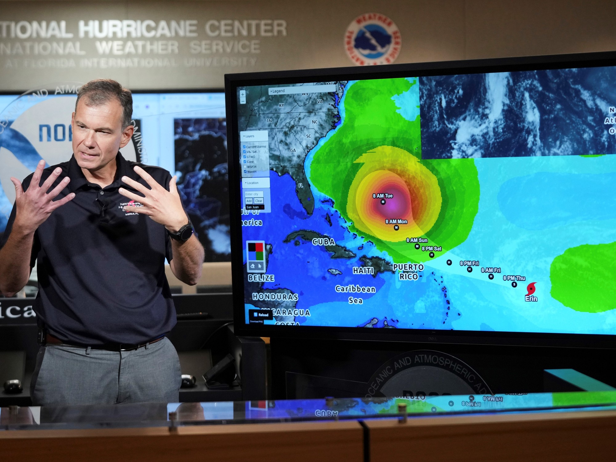 Huracán Erin: Impacto En Miami Y Pronóstico Del Tiempo Para El Viernes 22 De Agosto De 2025 Huracán Erin: Impacto En Miami Y Pronóstico Del Tiempo Para El Viernes 22 De Agosto De 2025