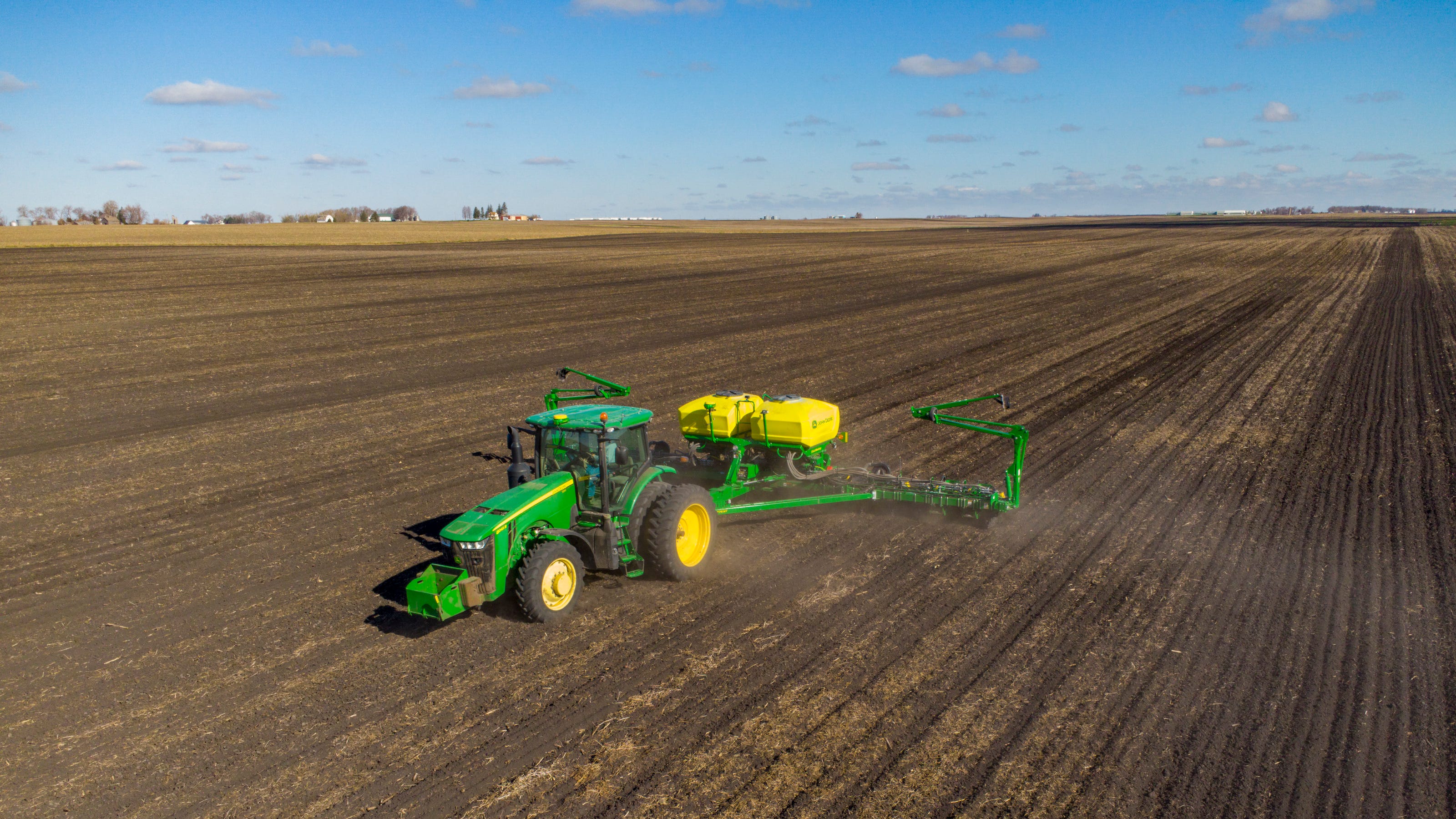 John Deere Tractors: Higher Biodiesel Blends Approved, Boosting Iowa Agriculture John Deere Tractors: Higher Biodiesel Blends Approved, Boosting Iowa Agriculture