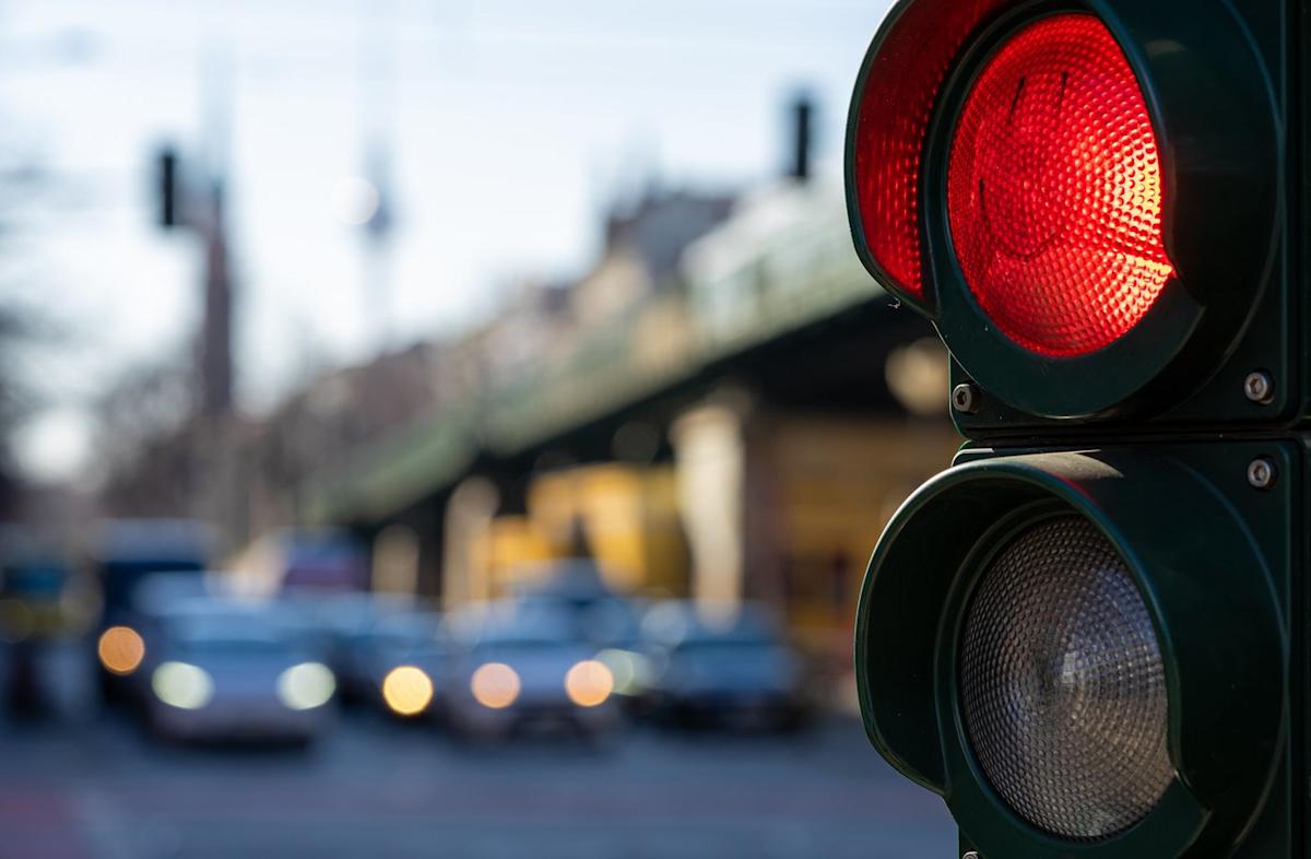 Lucid Stock (LCID) Down Over 4%: Reasons Behind The Decline Lucid Stock (LCID) Down Over 4%: Reasons Behind The Decline