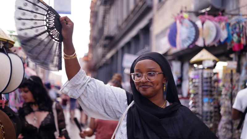 Minnesota Teen's Inaugural Flight And Times Square Debut Minnesota Teen's Inaugural Flight And Times Square Debut
