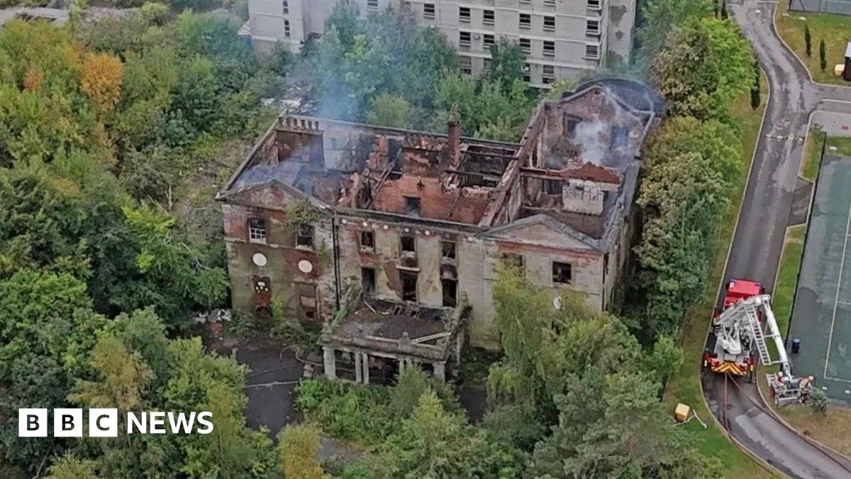 Police Arrest 14-Year-Old Girl In Woolton Hall Fire Investigation Police Arrest 14-Year-Old Girl In Woolton Hall Fire Investigation