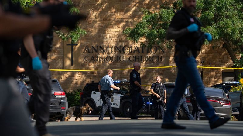School Shooter Warning Sign: An Unhealthy Fascination With Past Rampages School Shooter Warning Sign: An Unhealthy Fascination With Past Rampages