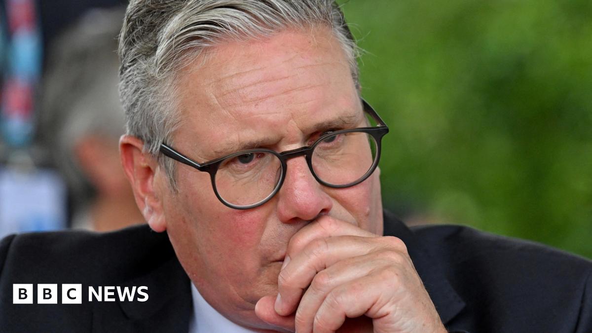 Starmer's Reshuffle: A Response To Labour's Challenges Under Mason's Shadow?